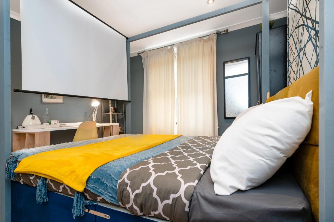 Double Room W/Projector & Garden Hot Tub Londres Extérieur photo